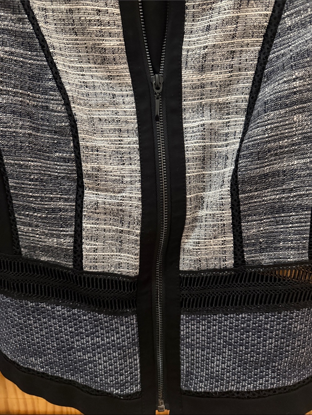 White House Black Market Gray & Black Textured Zip Blazer - Picture 3 of 3